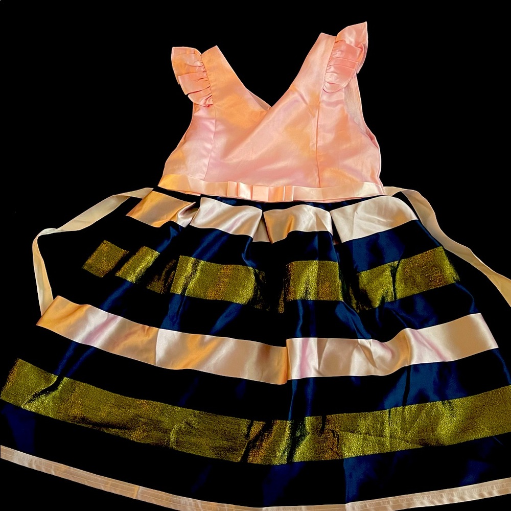 Never worn dress for girls.